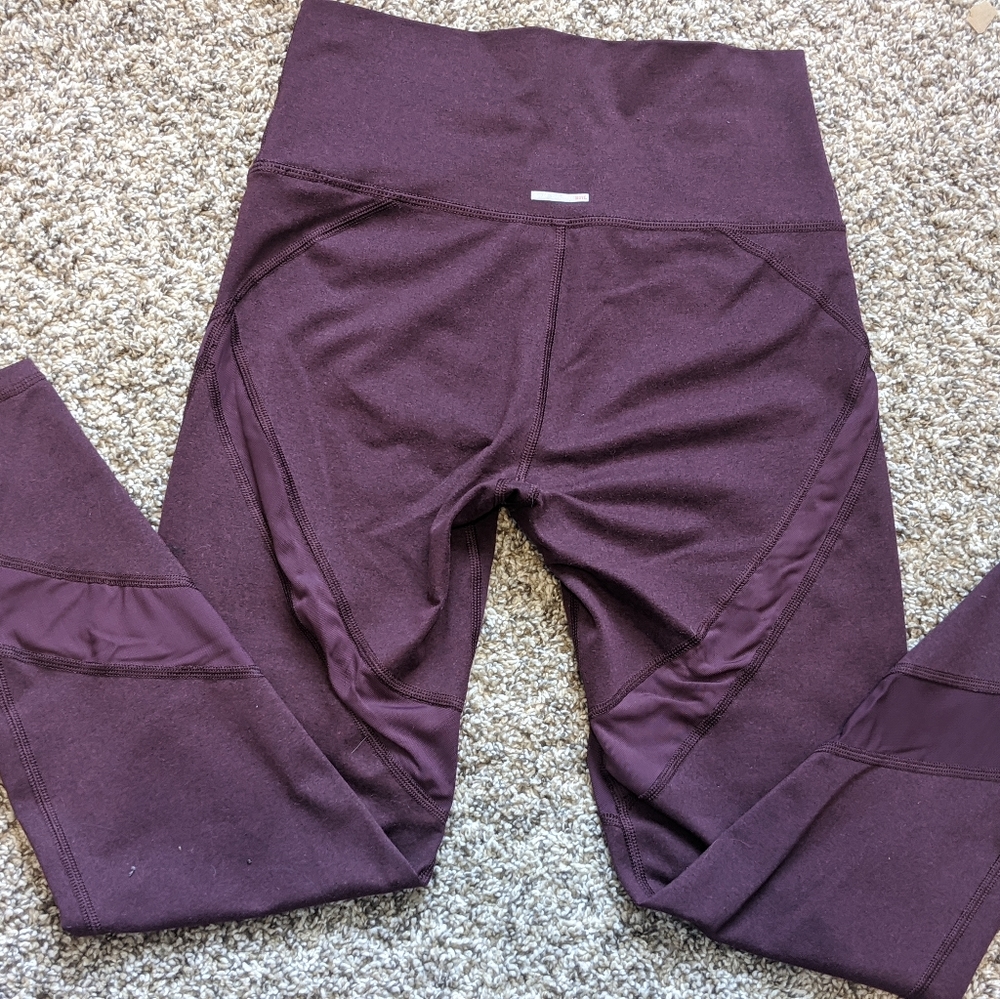 Aerie Move Mesh Leggings 7/8 Burgundy Medium - Picture 3 of 4